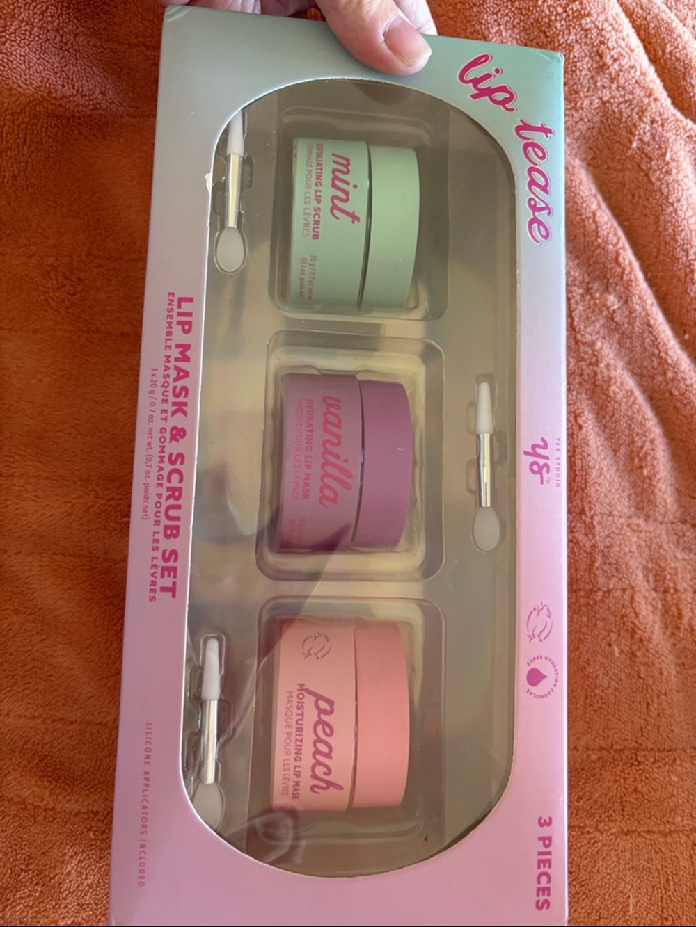 Mint, Vanilla & Peach Lip Mask & Scrub Trio